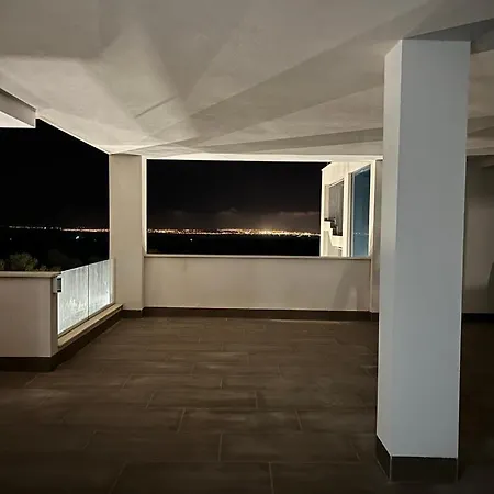 Tres Spacieux De Luxe Avec Vue Sur La Et Les Salines